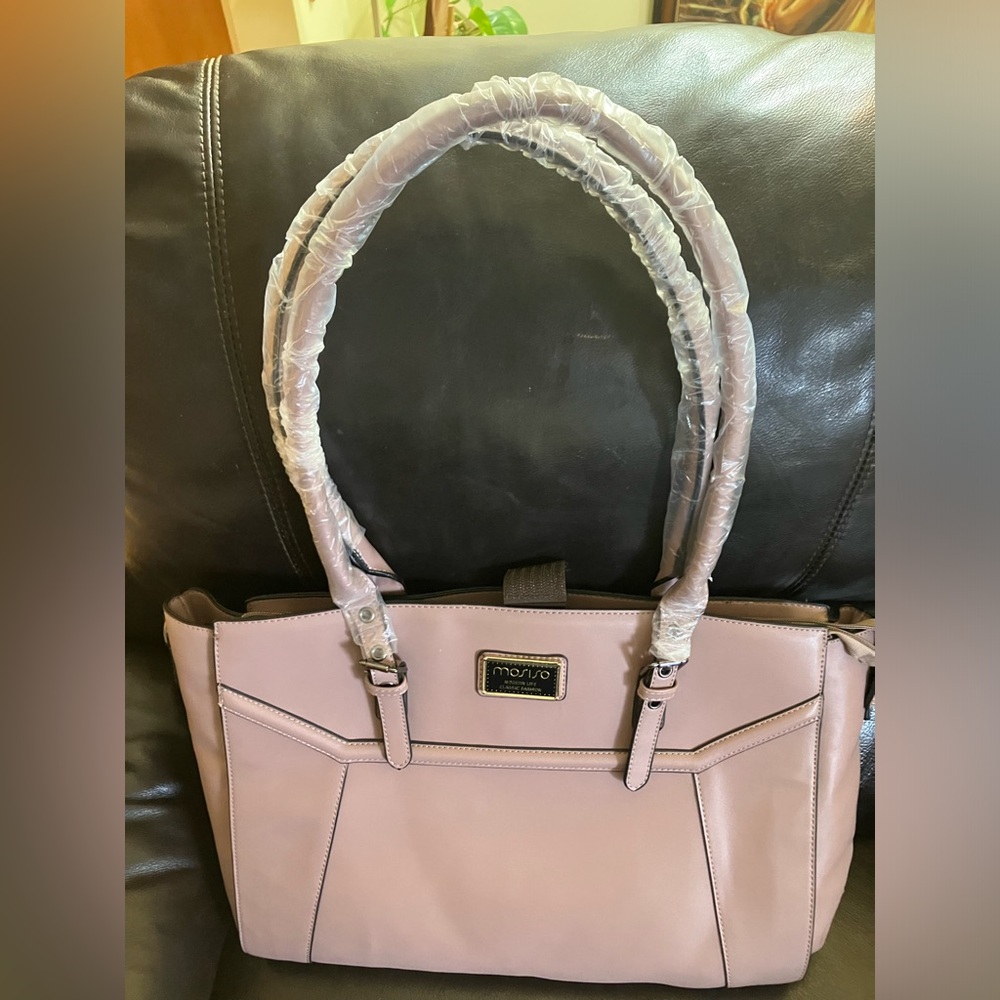 Faux leather MOSISO pink 17” laptop bag tote.